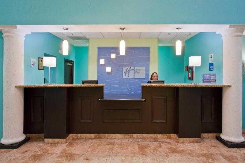 Holiday Inn Express Hotel & Suites Fort Lauderdale Airport/Cruise Port, An Ihg Hotel Интерьер фото