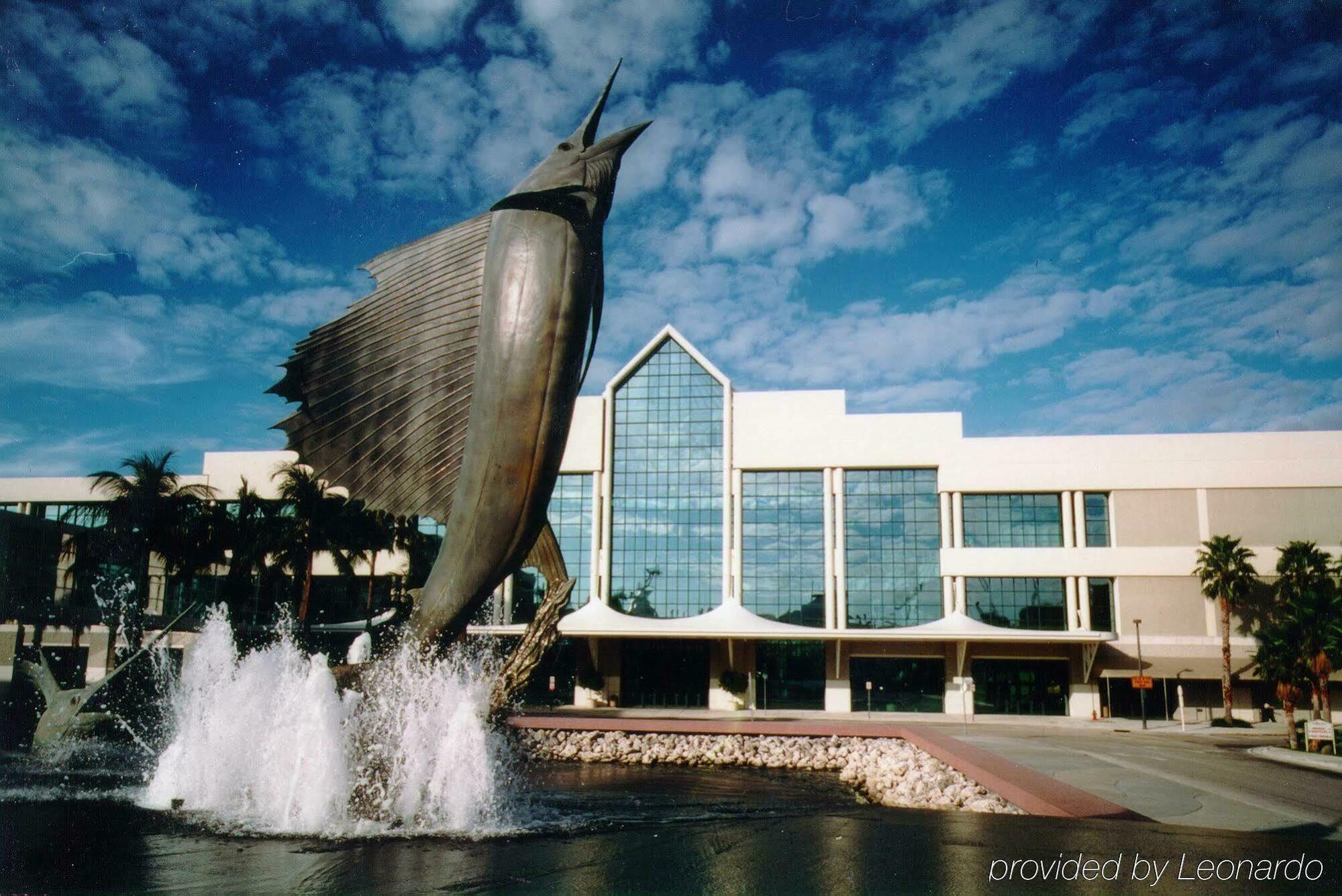 Holiday Inn Express Hotel & Suites Fort Lauderdale Airport/Cruise Port, An Ihg Hotel Экстерьер фото